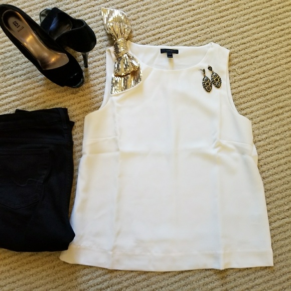 NWT J. Crew Ivory Airy Tank with Gold Sequins Bow - Picture 3 of 7